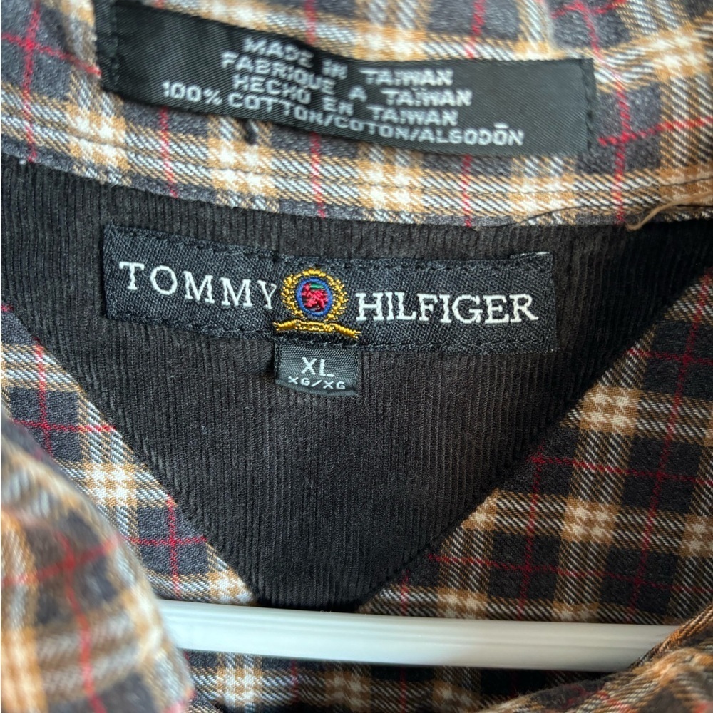 Tommy Hilfiger plaid men’s button down‎ - Picture 9 of 9